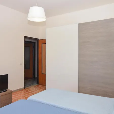 Apartment 3 Bedroom Cozy In Marina di Ragusa