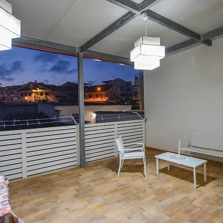 3 Bedroom Cozy In Apartment *